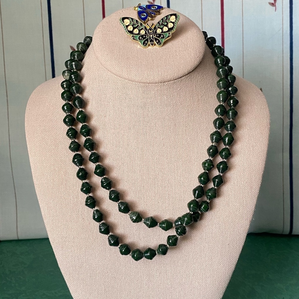 Dark Green Resin Paper Bead Necklace - 128